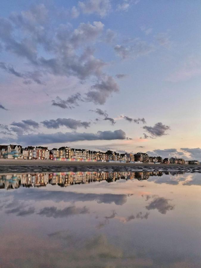 Apartmán Le Bienvenu - T2 Avec Terrasse Au Coeur De Malo Dunkirk Exteriér fotografie